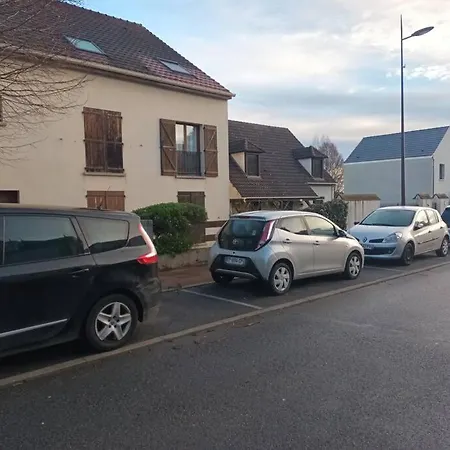 Studio Proche Land